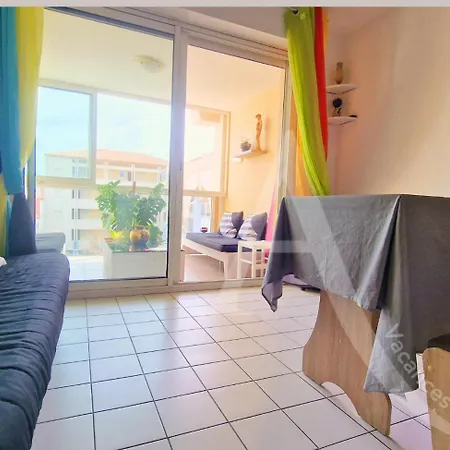 111 T2 Proche Plage, Loggia *